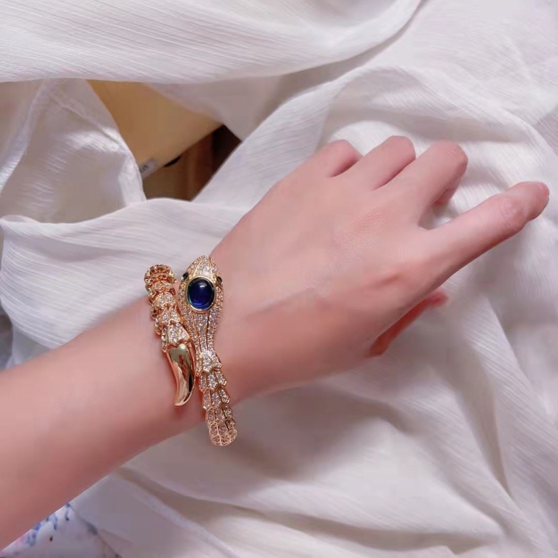 Bv1g*ai bracelets